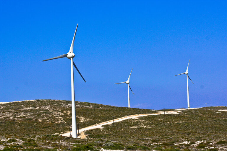 ΥΠΕΝ: Νέες ρυθμίσεις για εξοικονόμηση ενέργειας & φωτοβολταϊκά