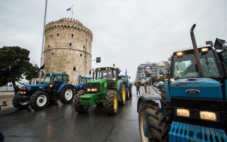 ΠΕΜ: Καλεί τους ροδακινοπαραγωγούς σε μαζικό συλλαλητήριο στην Agrotica 
