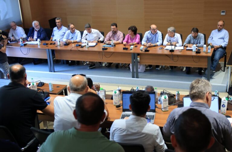Αυγενάκης: Οι τέσσερις προτεραιότητες του ΥπΑΑΤ για τη στήριξη του πρωτογενούς τομέα