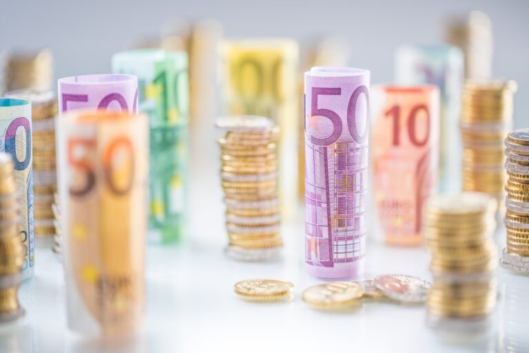 Ανοίγει σήμερα η πλατφόρμα υποβολής αιτήσεων για το Ταμείο Εγγυοδοσίας DeLFI