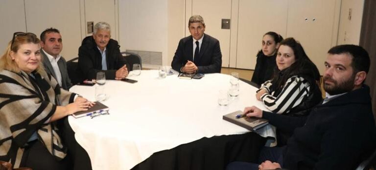 Συνάντηση ΥπΑΑΤ Λευτέρη Αυγενάκη & Δημάρχου Οροπεδίου Γιώργου Αθανασάκη