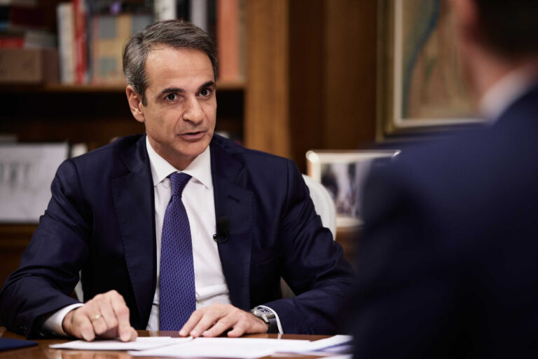 «Γρήγορα αλλά όχι βιαστικά» ο ανασχηματισμός – Οι αλλαγές, οι αμετακίνητοι και οι προτεραιότητες