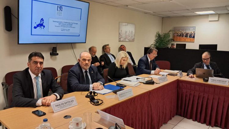 Π. Σατολιάς: Οι ενέργειες της ΕΘΕΑΣ για τη μετάκληση εργατών γης – Κίνητρα στους νέους αγρότες και την παραγωγή