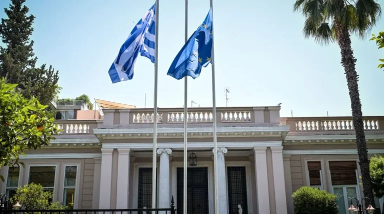 Τι συζητήθηκε στο Μέγαρο Μαξίμου για τις πληρωμές των αγροτών
