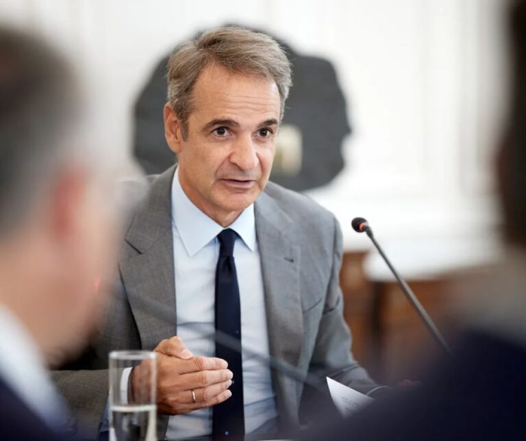 Μέγαρο Μαξίμου: Σύσκεψη για την κατάσταση στην αγορά λόγω Μέσης Ανατολής